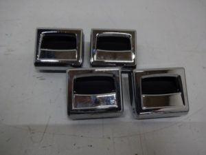 4M0864203A Mocowanie uchwyt bagażnika AUDI Q5 Q7
