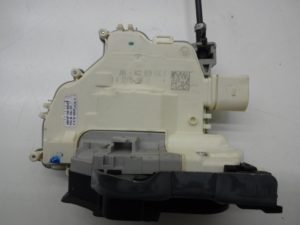 8X1837015B zamek drzwi przód lewy AUDI Oryginał