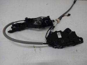 5NB837016B Zamek drzwi prawy komplet VW TIGUAN 17R