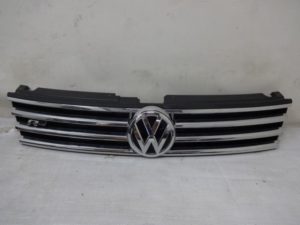 7P6853653C Grill atrapa VW TOUAREG R-LINE ŁADNY