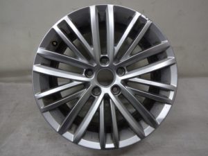 1Q0601025C FELGA Aluminiowa 7,5x17 et47