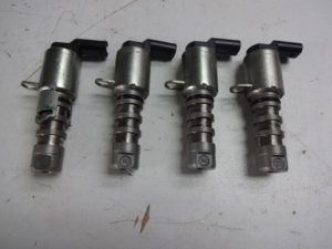 06E2575 zawór sterujący AUDI -Oryginał-
