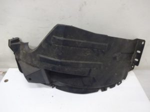 5370A011 MITSUBISHI Colt nadkole tył
