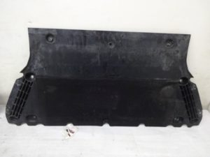 8W0863821B Osłona płyta pod silnik AUDI A4 A5
