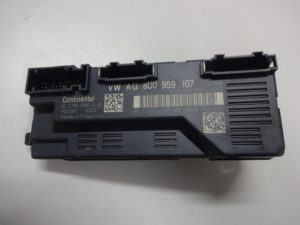 8U0959107 Moduł elektrycznej klapy AUDI Q3 LIFT