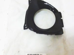 Toyota Aygo ramka nawiewu prawa czarna nowa