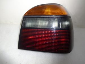1E0945112A Lampa prawa VW GOLF 3 CABRIO HELLA
