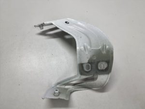 Vw Touran mocowanie błotnika lewe 5TA821135