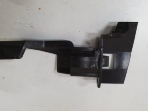 Seat Leon mocowanie spryskiwacza lewe 5F0807595C