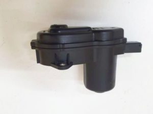 Audi A4 A5 silniczek zacisku 32347485b oryginalny