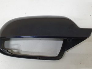 Audi A4 A5 nakładka lusterka prawa 8F0857528