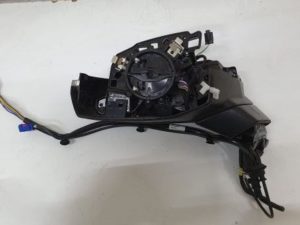 Audi Q7 4M stelaż lusterka lewy 13pin + kamera