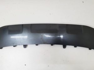 Spoiler zderzaka przód audi Q3 8U0807733C