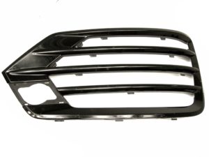 Audi Q3 kratka wlot powietrza prawy 8U0807682K
