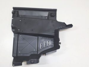 VW T5 lift T6 osłona podwozia lewa 7E0825207G