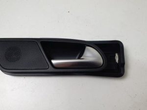 VW Tiguan klamka wewnętrzna prawy tył 5N0839114