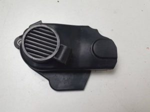 Audi A4 osłona pompy wody 06H109121G