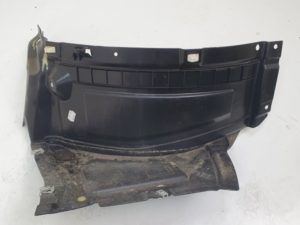 Audi A7 nadkole lewy przód 4G8853887J