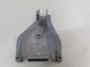 Audi A6 A7 osłona poduszki silnika 4G0399060G