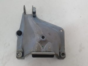 Audi A6 A7 osłona poduszki silnika 4G0399059A
