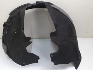 Audi A7 nadkole prawe 4G8821172D