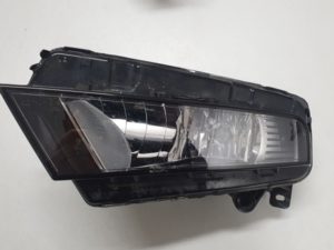 Seat Leon Ateca halogen lewy 575941701A
