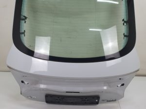 Audi A7  4G8 klapa bagażnika kolor LS9R