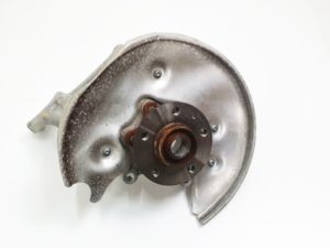 Audi A6 A7 3,0 TDI zwrotnica prawa tył 8R0505432F