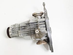 Audi most dyfer tył 0AR525053E