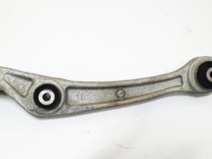 Audi A4 A6 A7 wahacz lewy 8K0407155C