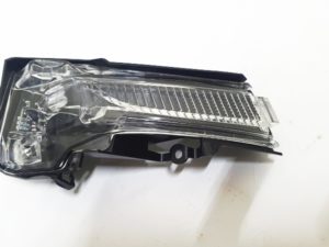 Audi E-tron kierunkowskaz lusterka 4KL949102