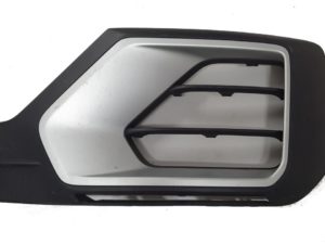 Audi Q2 81A kratka zderzaka lewa 81A807681K