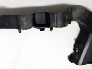 Audi A5 8W ślizg zderzaka prawy przód 8W6807284