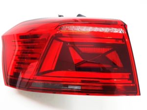 Passat B8 kombi lampa tył lewa 3G9945207H