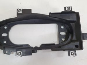 Audi A4 8W mocowanie tunelu 8W0863531