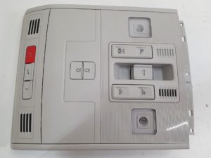 Vw Golf VII Sportsvan lampka podsufitki 510867591A