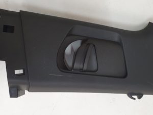 Vw Golf VII poszycie słupka prawy środek 5G3867244