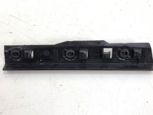 Audi A7 4G prowadnica zderzaka lewy tył 4G8807889