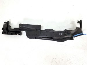 Audi A5 F5 nakładka błotnika lewa 8W6821169C