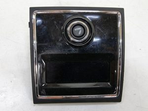 Skoda Superb II wyświetlacz panel tył 3T0919201A