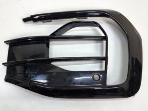 Vw T-Roc R kratka zderzaka prawy tył 2GA853666C