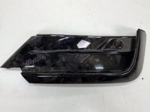 Vw Tiguan II r-line kratka zderzaka 5NA853666D