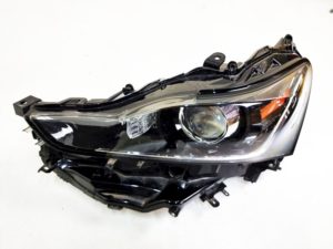 Lexus is lift lampa lewa