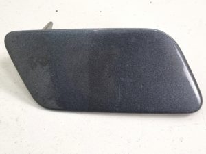 Audi A3 8V zaślepka spryskiwacza prawa 8V3955276