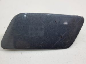 Audi A3 8V zaślepka spryskiwacza lewa 8V3955275