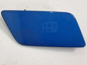 Audi Q3 8U zaślepka spryskiwacza prawa 8U0955276E