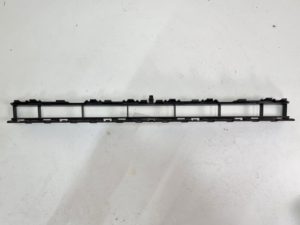 Audi A3 8V atrapa kratka zderzaka przód 8V3807647B
