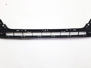 Audi A4 B9 lift atrapa kratka zderzaka dolna 8W0807683E