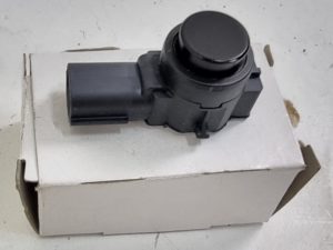 Opel Mokka czujnik parkowania 13357518 0263013624