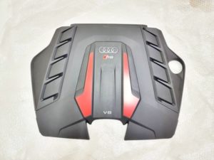 Audi RS Q8 pokrywa silnika 4M0133849S